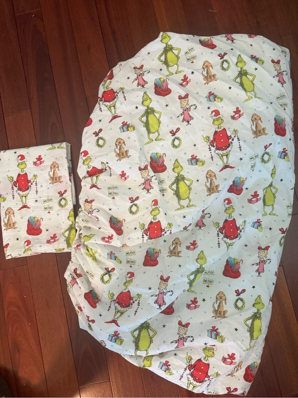 Franco Dr Seuss GRINCH (1) Fitted Sheet Queen And (1) Pillowcase - Picture 4 of 5